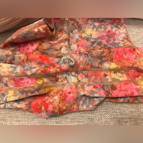 Lululemon Align Pant 28” - Picture 9 of 13